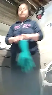 Saori Sann  online show from 03.22.25