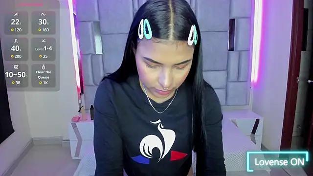 Vera Best  online show from 03.18.25