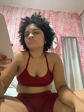 Snapshot of Tana_latin chatting on 10.15.25 Tana latin online show from 10.15.25