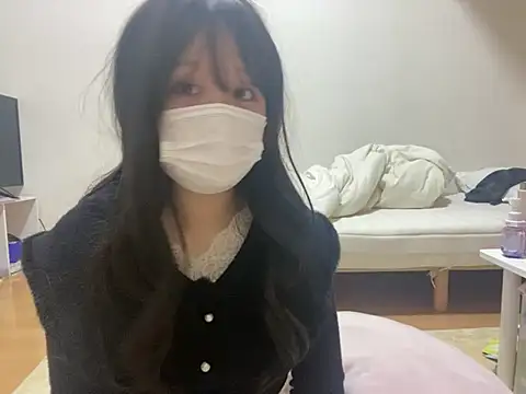 Snapshot of babu_tan_tan chatting on 03.19.25 babu tan tan online show from 03.19.25