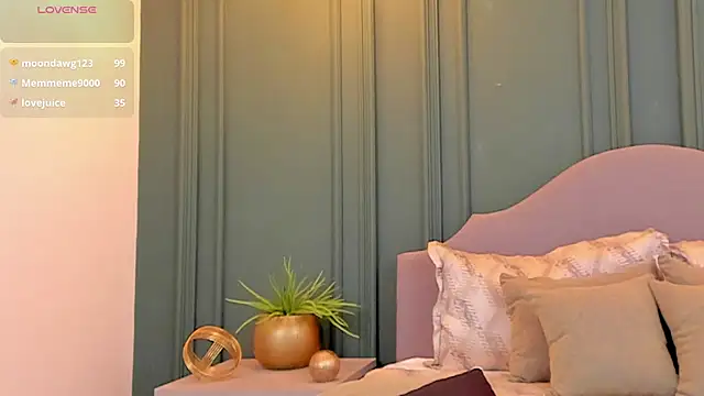 KiimCollins online show from 03.02.25