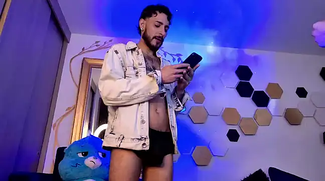 Snapshot of bakersboyssexys chatting on 03.16.25 bakersboyssexys online show from 03.16.25