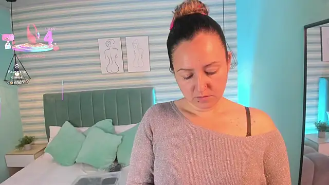 abby apple online show from 11.08.25