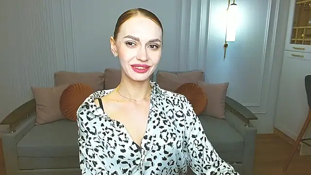 Snapshot of Lady_Sunshine_ chatting on 02.14.25 Lady Sunshine online show from 02.14.25