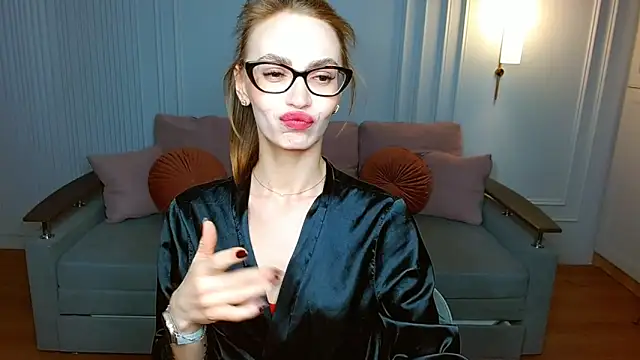 Snapshot of Lady_Sunshine_ chatting on 03.07.25 Lady Sunshine online show from 03.07.25