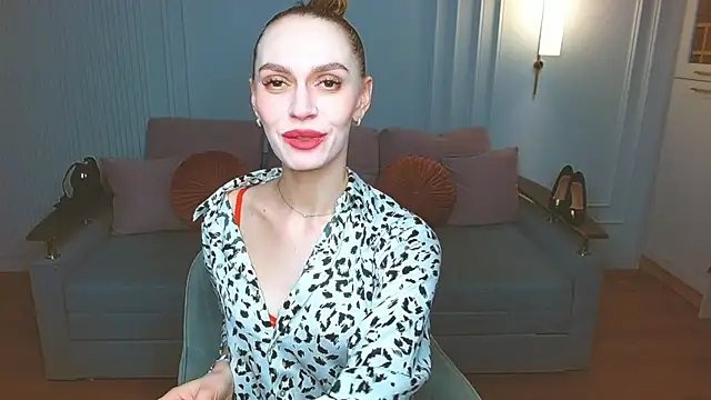 Snapshot of Lady_Sunshine_ chatting on 03.18.25 Lady Sunshine online show from 03.18.25
