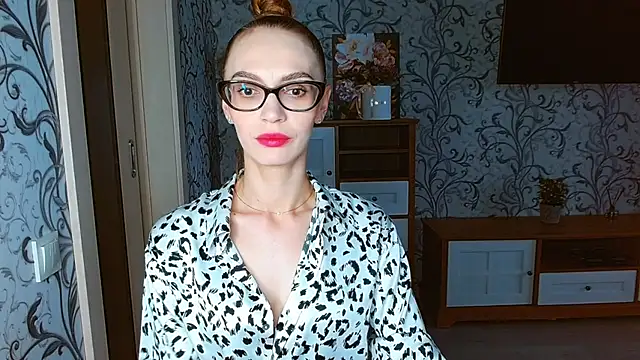Snapshot of Lady_Sunshine_ chatting on 09.15.25 Lady Sunshine online show from 09.15.25