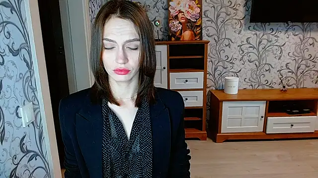 Snapshot of Lady_Sunshine_ chatting on 10.03.25 Lady Sunshine online show from 10.03.25