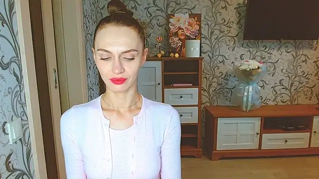 Snapshot of Lady_Sunshine_ chatting on 10.09.25 Lady Sunshine online show from 10.09.25