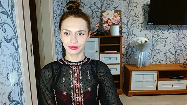 Snapshot of Lady_Sunshine_ chatting on 10.15.25 Lady Sunshine online show from 10.15.25