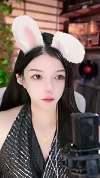 vv-77 online show from 10.15.25