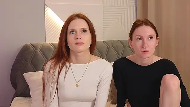 Snapshot of JoYung chatting on 02.18.25 JoYung online show from 02.18.25