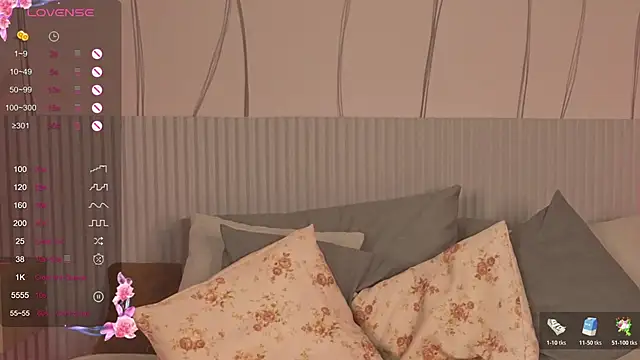 Snapshot of JoYung chatting on 10.18.25 JoYung online show from 10.18.25