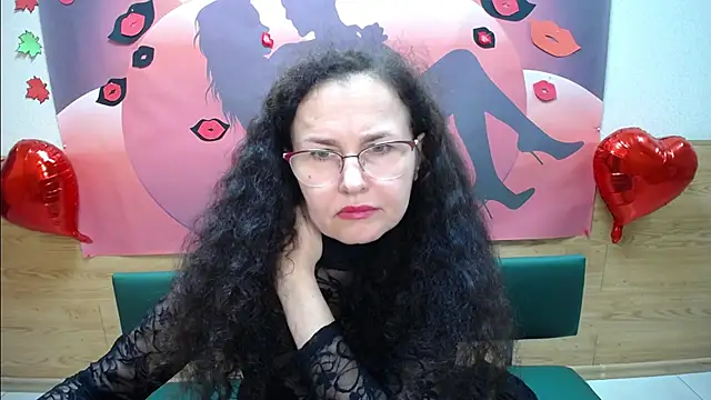 Miroslava Happi online show from 10.18.25