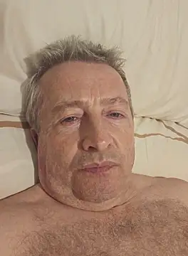 Snapshot of mann4u147 chatting on 09.23.25 mann4u147 online show from 09.23.25