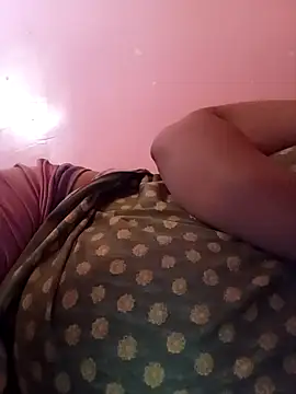 Snapshot of Dlo3a_sixi-arbi chatting on 10.21.25 Dlo3a sixi-arbi online show from 10.21.25