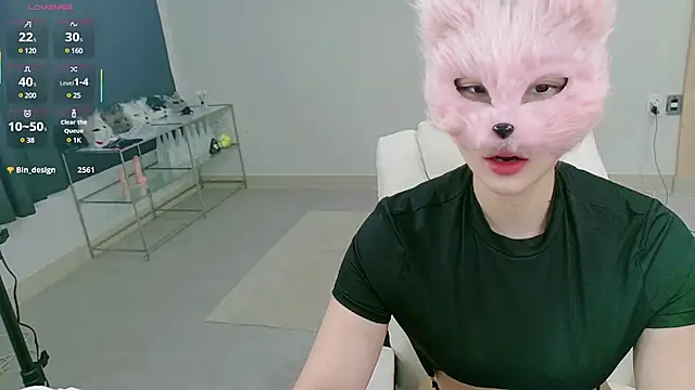 Snapshot of Kor_Cat chatting on 03.19.25 Kor Cat online show from 03.19.25