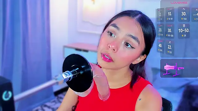 lanna brunette online show from 09.21.25