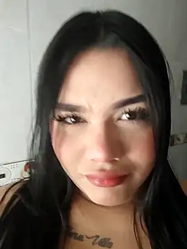 Snapshot of nikki_grey chatting on 10.16.25 nikki grey online show from 10.16.25