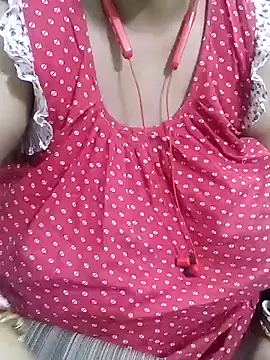 Snapshot of Lizza_boudi chatting on 02.27.25 Lizza boudi online show from 02.27.25