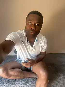 Snapshot of Budibudi5 chatting on 03.02.25 Budibudi5 online show from 03.02.25