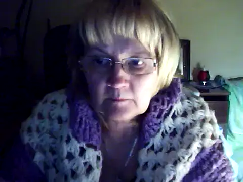 Snapshot of Violet5364 chatting on 02.14.25 Violet5364 online show from 02.14.25
