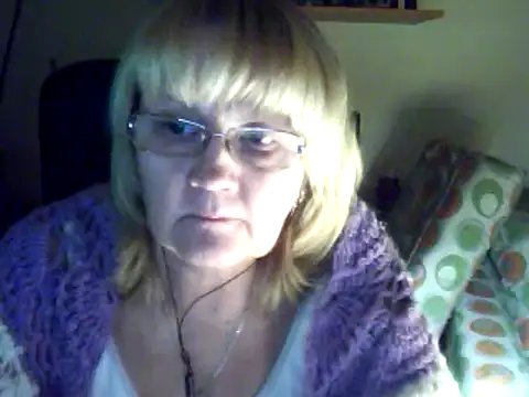 Snapshot of Violet5364 chatting on 02.28.25 Violet5364 online show from 02.28.25
