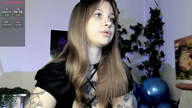 Snapshot of marynixoxo chatting on 03.01.25 marynixoxo online show from 03.01.25