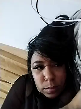 Snapshot of emma_purple_ chatting on 03.23.25 emma purple online show from 03.23.25