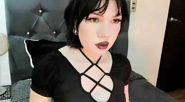 Snapshot of Gothel_4 chatting on 02.24.25 Gothel 4 online show from 02.24.25