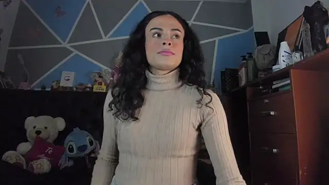 Snapshot of Meghan_hott chatting on 10.05.25 Meghan hott online show from 10.05.25