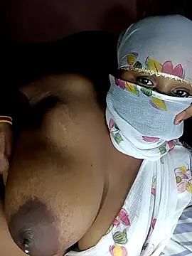 Snapshot of Sweet-jasmin chatting on 09.17.25 Sweet-jasmin online show from 09.17.25