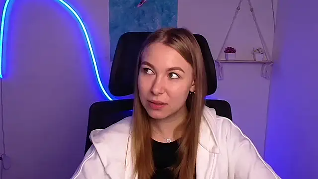 Dana flowers online show from 10.20.25