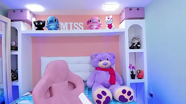 Snapshot of miss___megan chatting on 09.15.25 miss megan online show from 09.15.25