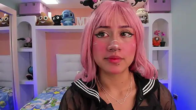 Snapshot of miss___megan chatting on 10.08.25 miss megan online show from 10.08.25