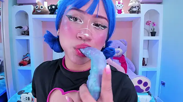 Snapshot of miss___megan chatting on 10.23.25 miss megan online show from 10.23.25