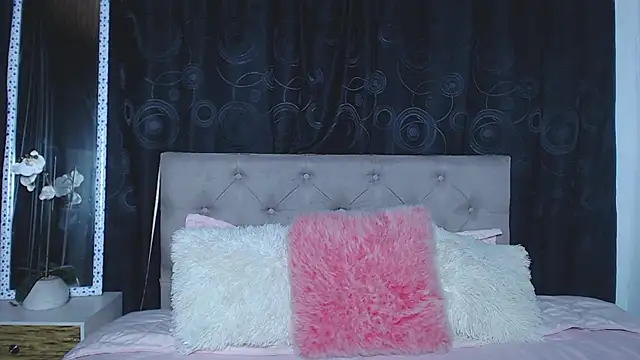 Snapshot of rebeka_kenye chatting on 03.13.25 rebeka kenye online show from 03.13.25