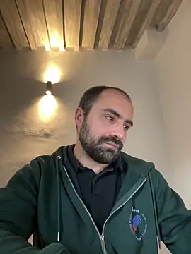 Snapshot of morfeoX chatting on 02.28.25 morfeoX online show from 02.28.25