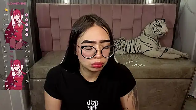 Snapshot of Anni_acker_b chatting on 11.08.25 Anni acker b online show from 11.08.25