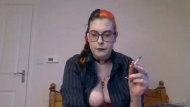 Snapshot of Tattooedlady_0626 chatting on 03.12.25 Tattooedlady 0626 online show from 03.12.25