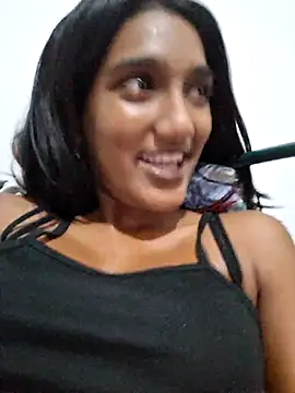 Snapshot of indianpink_lips chatting on 03.22.25 indianpink lips online show from 03.22.25