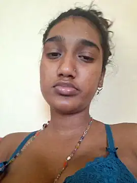 Snapshot of indianpink_lips chatting on 09.10.25 indianpink lips online show from 09.10.25