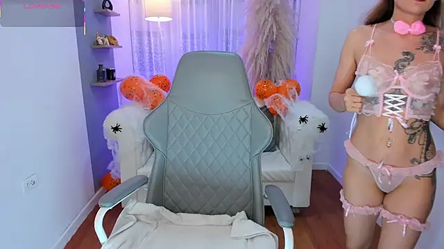 Elizabeth sarmiento online show from 10.02.25