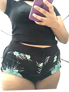 gatinha 18 online show from 11.04.25