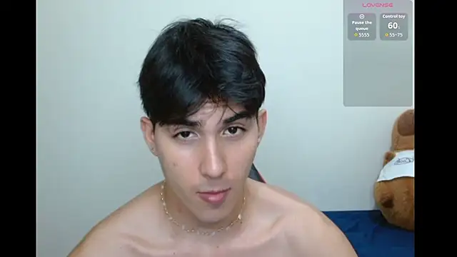 Snapshot of neithanzynxx chatting on 10.04.25 neithanzynxx online show from 10.04.25