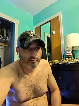 Snapshot of Novabear6996 chatting on 03.18.25 Novabear6996 online show from 03.18.25