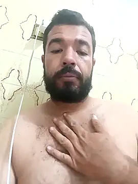 Snapshot of Pedrohott chatting on 09.21.25 Pedrohott online show from 09.21.25