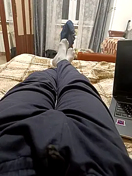 Snapshot of QuilyLoverx chatting on 02.25.25 QuilyLoverx online show from 02.25.25