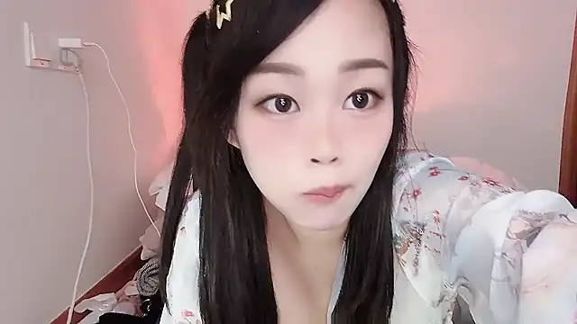 yueyue2003 online show from 03.08.25