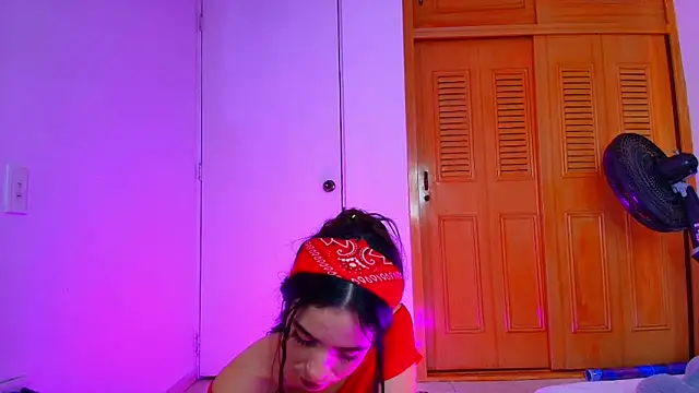 Peach Rose  online show from 03.03.25